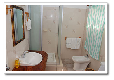 ZEROF GUESTHOUSE LA DIGUE - La Digue
