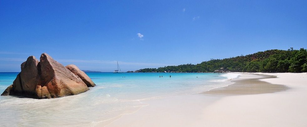 COMBO 8 NIGHTS MAHE/LA DIGUE/PRASLIN - GUEST HOUSE - Seychelles