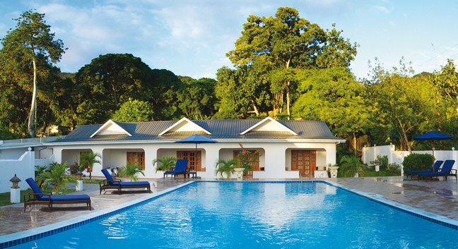COMBO 8 NIGHTS MAHE/LA DIGUE/PRASLIN - GUEST HOUSE - Seychelles