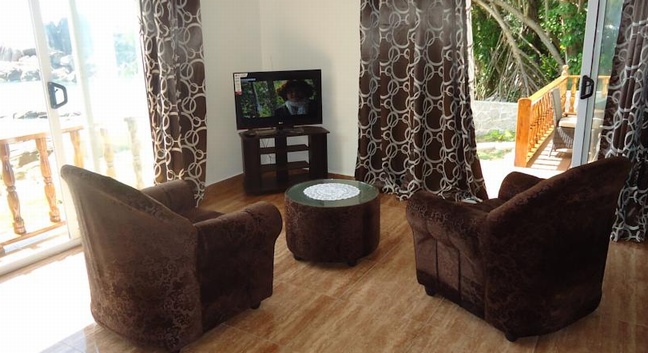 ELIZE'S VILLA - Praslin