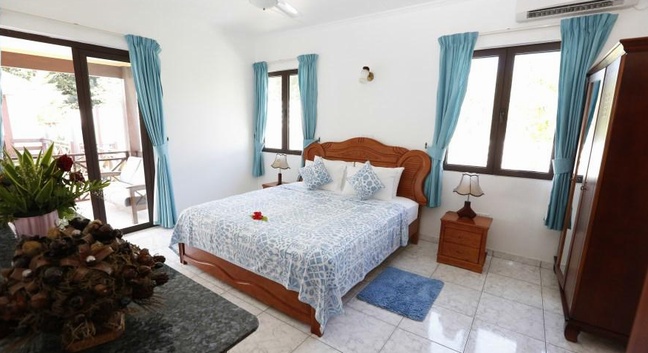 LES 4 ETOILES HOLIDAY VILLAS - Praslin