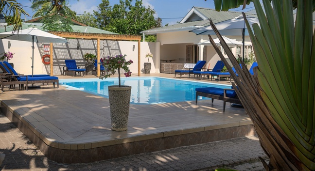 VILLAS DE MER - ART BOUTIQUE HOTEL - Praslin